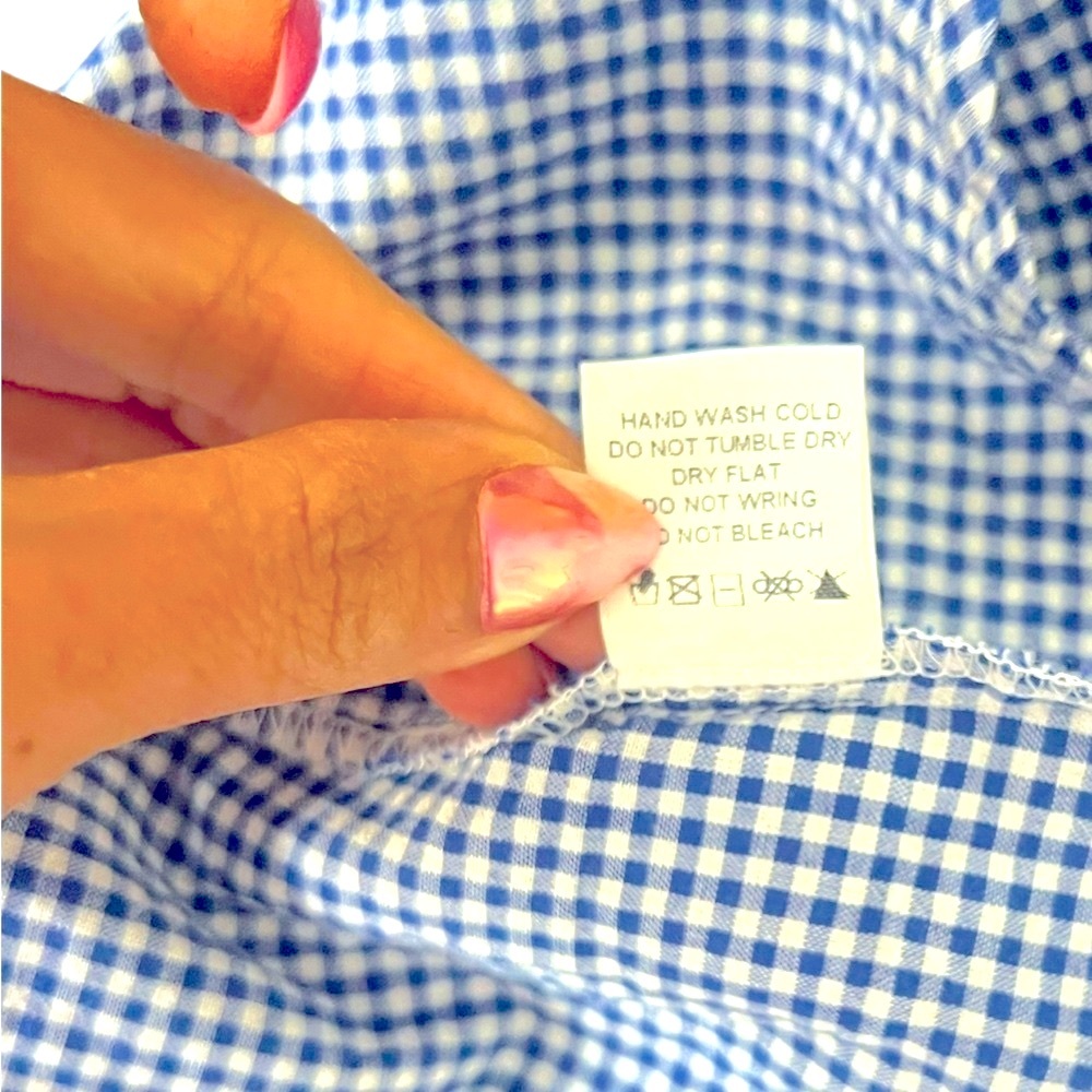 𝐋𝐔𝐌𝐈𝐄𝐑𝐄 Off-Shoulder Gingham Ruffle Top – Size L - Picture 7 of 7